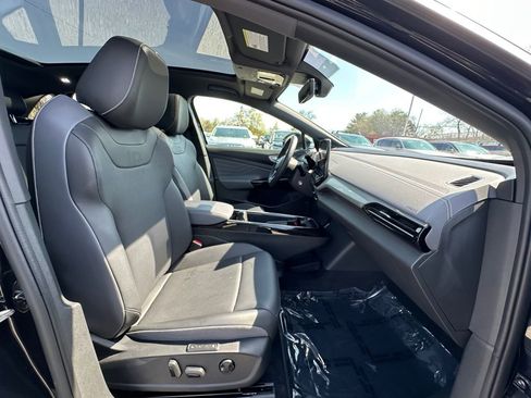 Used 2023 Volkswagen ID.4 Pro S image 25