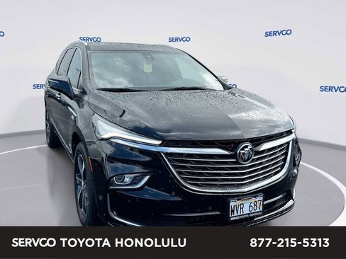 Used 2023 Buick Enclave Premium FWD image 1