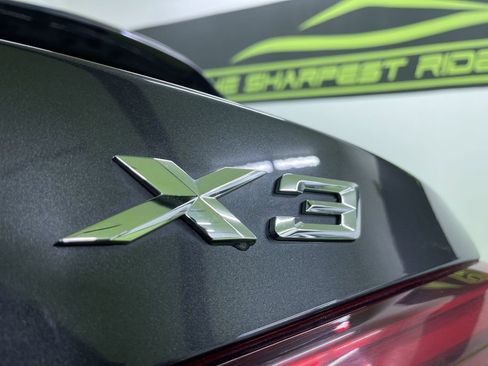 Used 2018 BMW X3 xDrive30i image 12