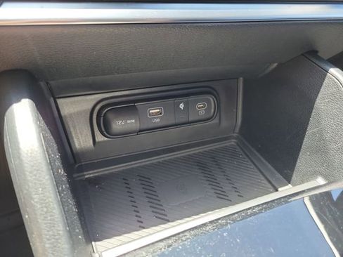 Used 2024 Kia Sportage EX FWD image 24