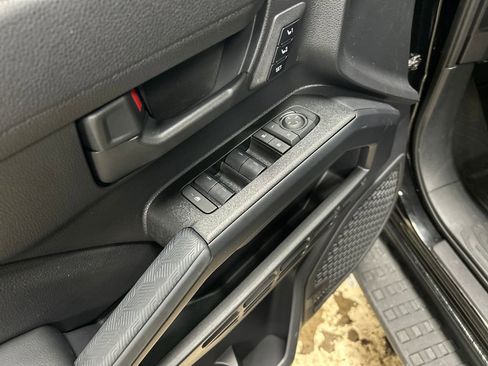 Certified 2025 Toyota 4Runner TRD Off-Road Premium image 15