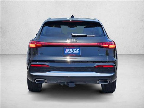 Used 2025 Audi Q5 Premium Plus AWD/4WD image 7