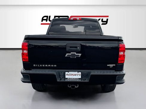Used 2018 Chevrolet Silverado 1500 LT AWD/4WD image 6