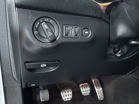 Used 2019 Dodge Challenger R/T Scat Pack image 32