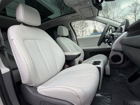 Used 2024 Hyundai Ioniq 5 Limited image 20