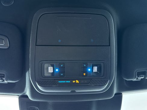 Used 2020 Ford Explorer ST AWD/4WD image 29