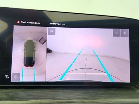 Used 2025 Audi Q5 Premium Plus w/ Premium Plus image 44