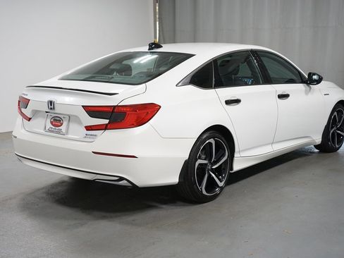 Used 2022 Honda Accord Sport image 8