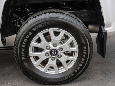 Certified 2024 Toyota Tacoma SR5 image 25