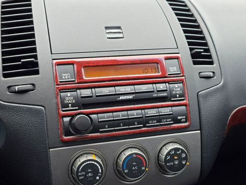 Used 2006 Nissan Altima 3.5 SE w/ (X01) Leather Pkg image 22