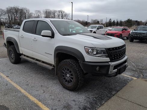 Used 2022 Chevrolet Colorado ZR2 w/ Colorado ZR2 Bison Edition image 2