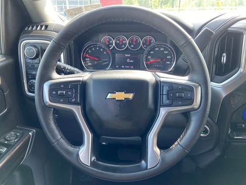 Used 2022 Chevrolet Silverado 1500 LT image 22