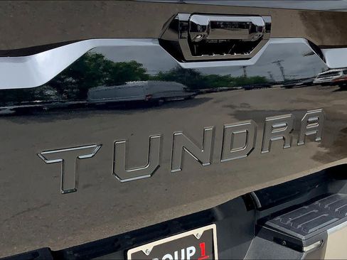 Used 2023 Toyota Tundra Limited w/ Power Package RWD image 31