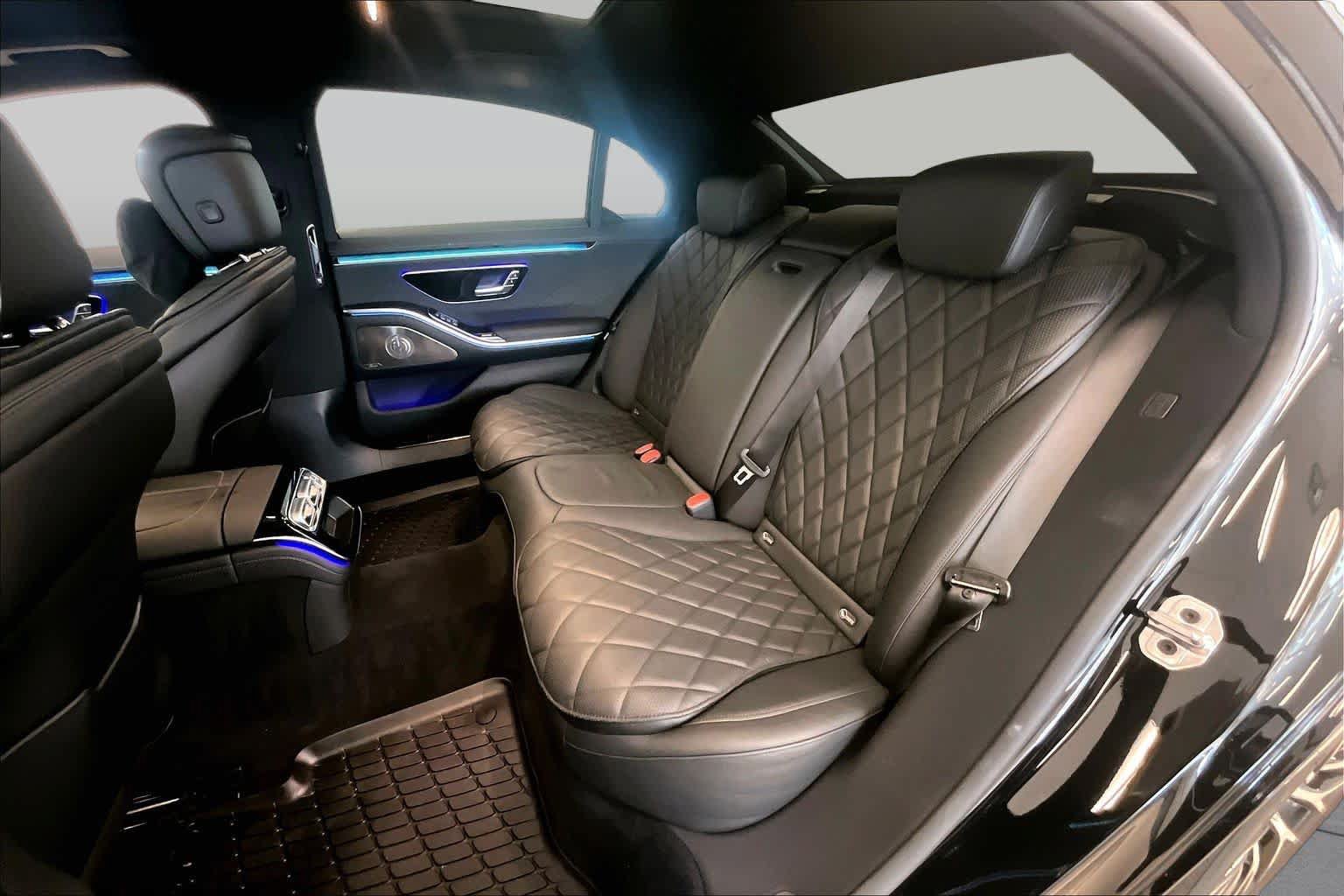 Used 2025 Mercedes-Benz S 580 4MATIC Sedan image 19
