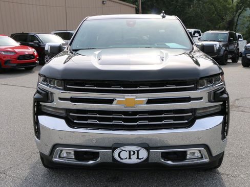 Used 2019 Chevrolet Silverado 1500 LTZ w/ LTZ Premium Package AWD/4WD image 10