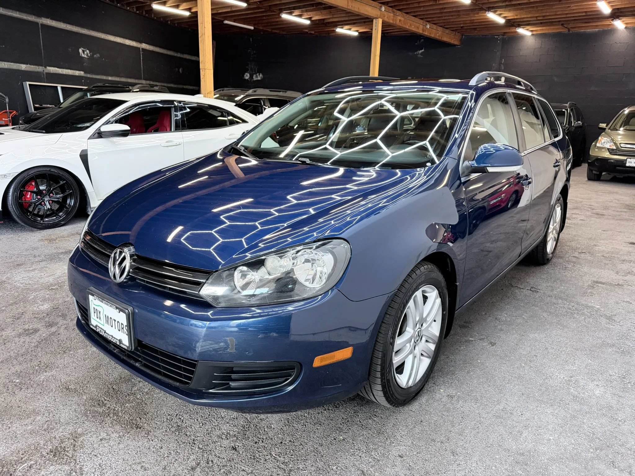 Used 2011 Volkswagen Jetta TDI FWD image 4