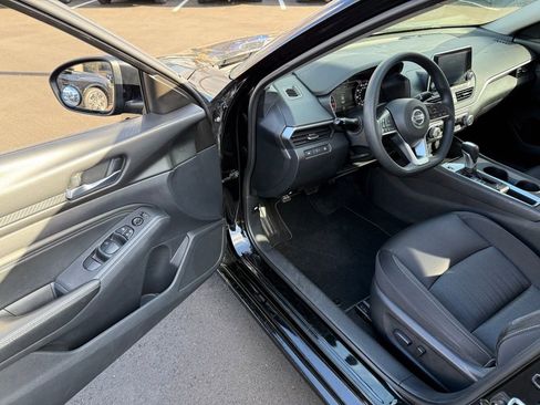 Used 2020 Nissan Altima 2.5 S image 10