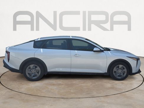 Certified 2025 Kia K4 FWD image 9