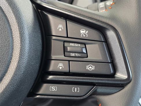 New 2025 Subaru Crosstrek 2.5i Limited w/ Popular Package #3A image 28