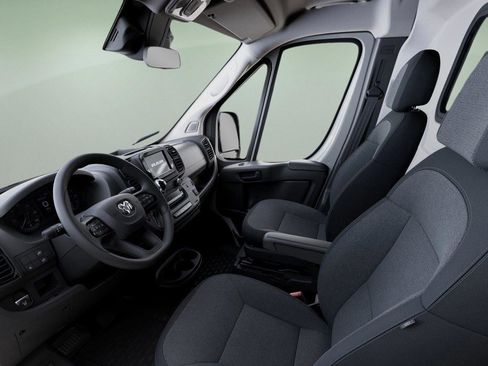 New 2025 RAM ProMaster 2500 w/ Convenience Group image 13