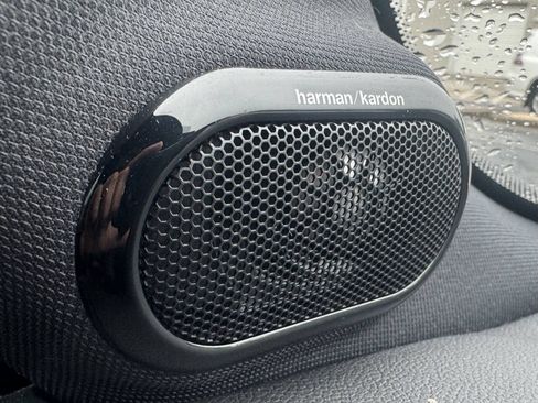 Used 2019 MINI Cooper 2-Door Hardtop FWD image 16