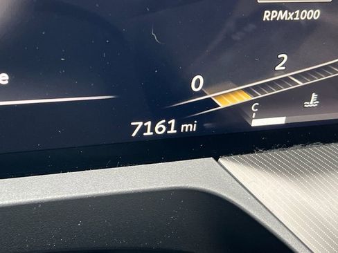 Used 2025 INFINITI QX80 Pure w/ Cargo Package image 29