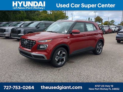 New 2026 Hyundai Venue SEL image 2