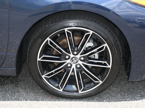 Used 2019 Toyota Avalon Touring w/ Advanced Safety Package FWD image 24