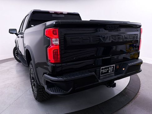 Used 2024 Chevrolet Silverado 1500 ZR2 w/ Technology Package image 4