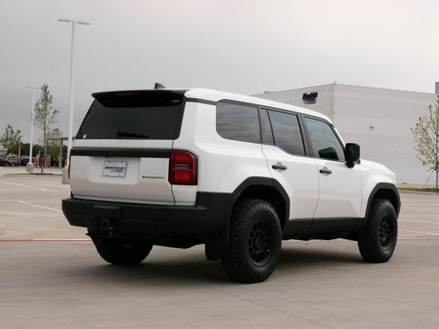 Used 2025 Toyota Land Cruiser 1958 AWD/4WD image 9