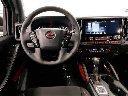 New 2026 Nissan Frontier PRO-4X w/ Tow Package AWD/4WD image 23