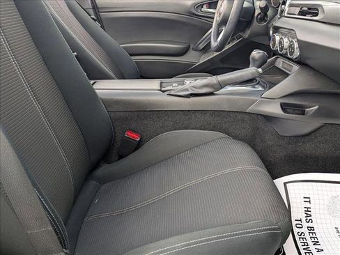 Used 2020 FIAT 124 Spider Classica w/ Technology Group image 18