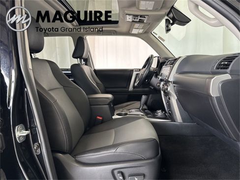 Used 2023 Toyota 4Runner SR5 Premium w/ Moonroof Package image 19