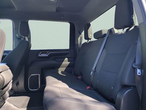 Used 2024 Chevrolet Silverado 2500 LT image 13