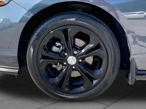 Used 2024 Honda Accord LX image 11