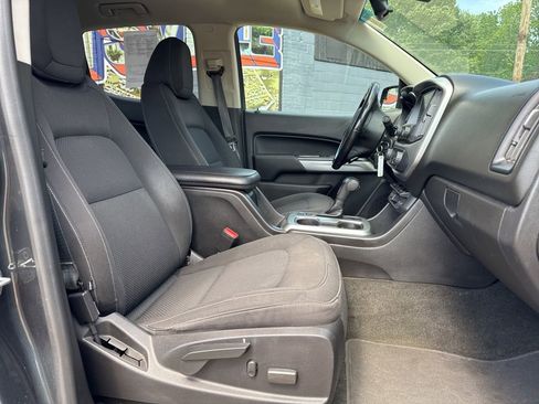 Used 2018 Chevrolet Colorado LT w/ LT Convenience Package AWD/4WD image 8