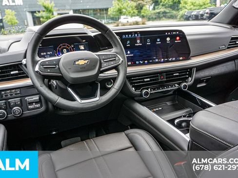 Used 2026 Chevrolet Suburban High Country w/ Sun And Tow Package AWD/4WD image 28