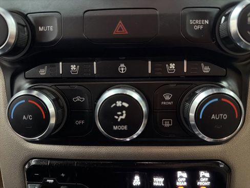 Used 2021 RAM 1500 Laramie image 47