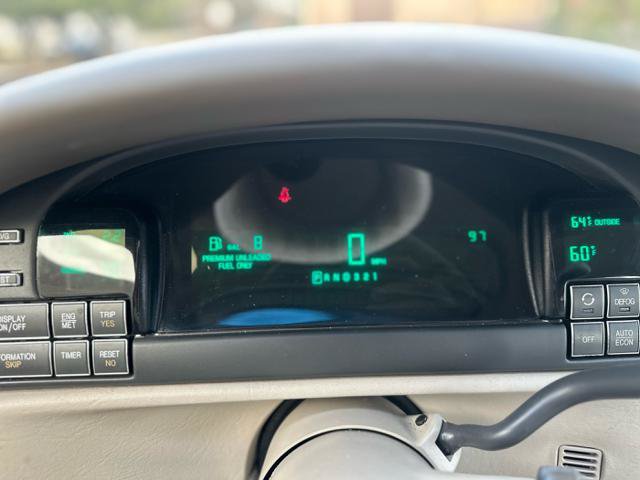 Used 1998 Cadillac De Ville FWD image 40