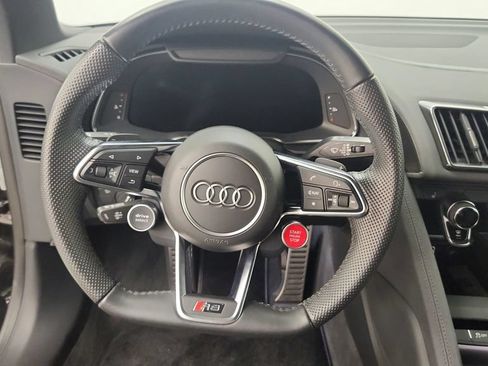 Used 2022 Audi R8 V10 performance RWD image 38
