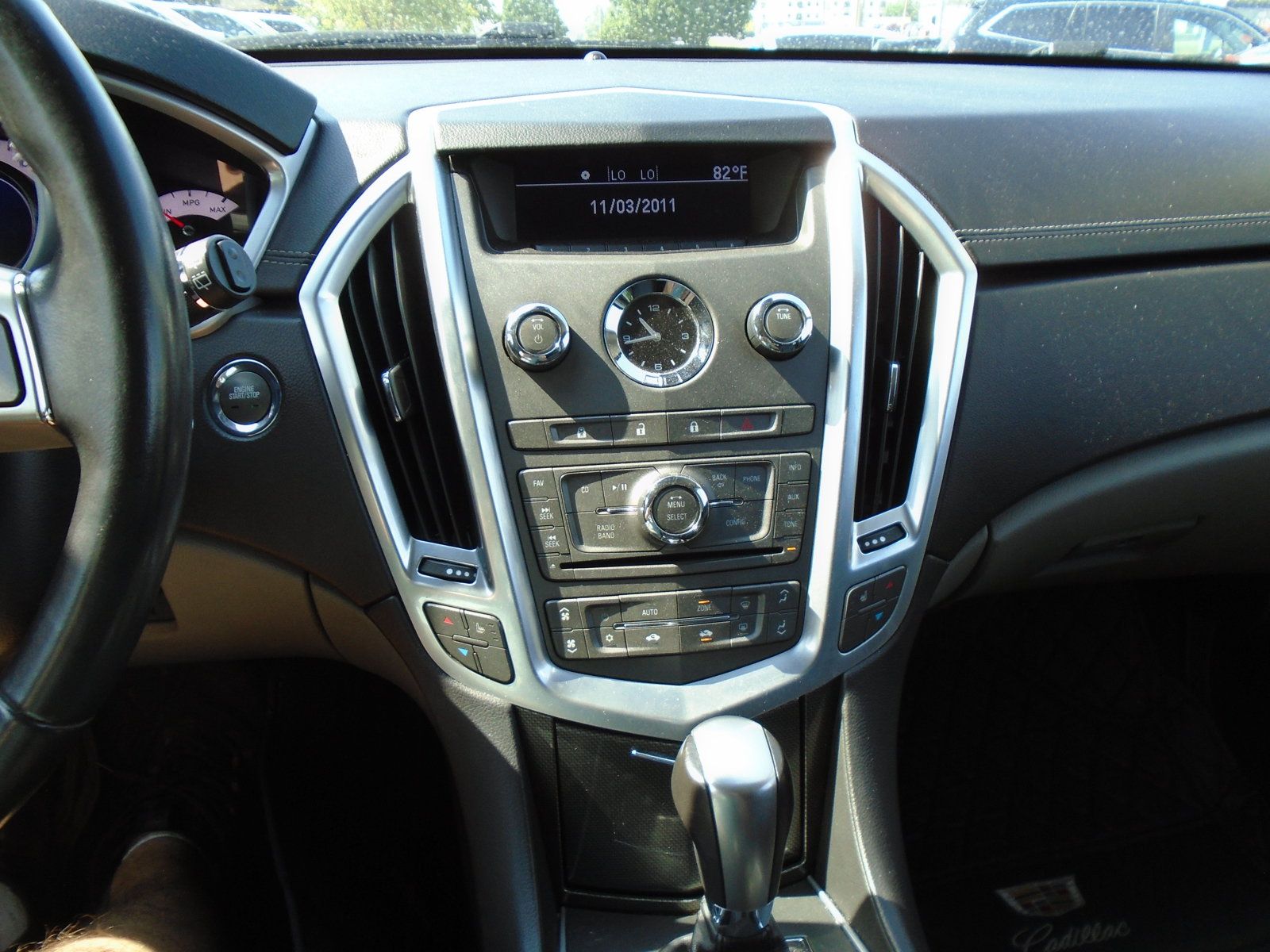 Used 2011 Cadillac SRX 2WD image 17