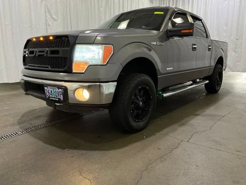 Used 2014 Ford F150 XLT w/ Equipment Group 302A Luxury AWD/4WD image 24