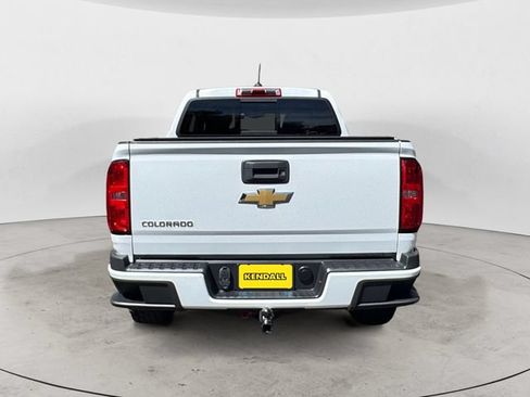 Used 2016 Chevrolet Colorado Z71 AWD/4WD image 6