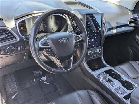 Certified 2021 Ford Edge Titanium w/ Equipment Group 301A AWD/4WD image 10