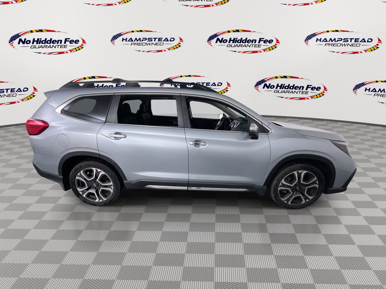 Used 2023 Subaru Ascent Touring AWD/4WD image 10