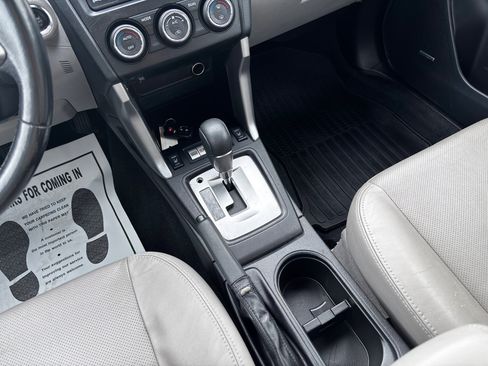 Used 2014 Subaru Forester 2.5i Touring image 17