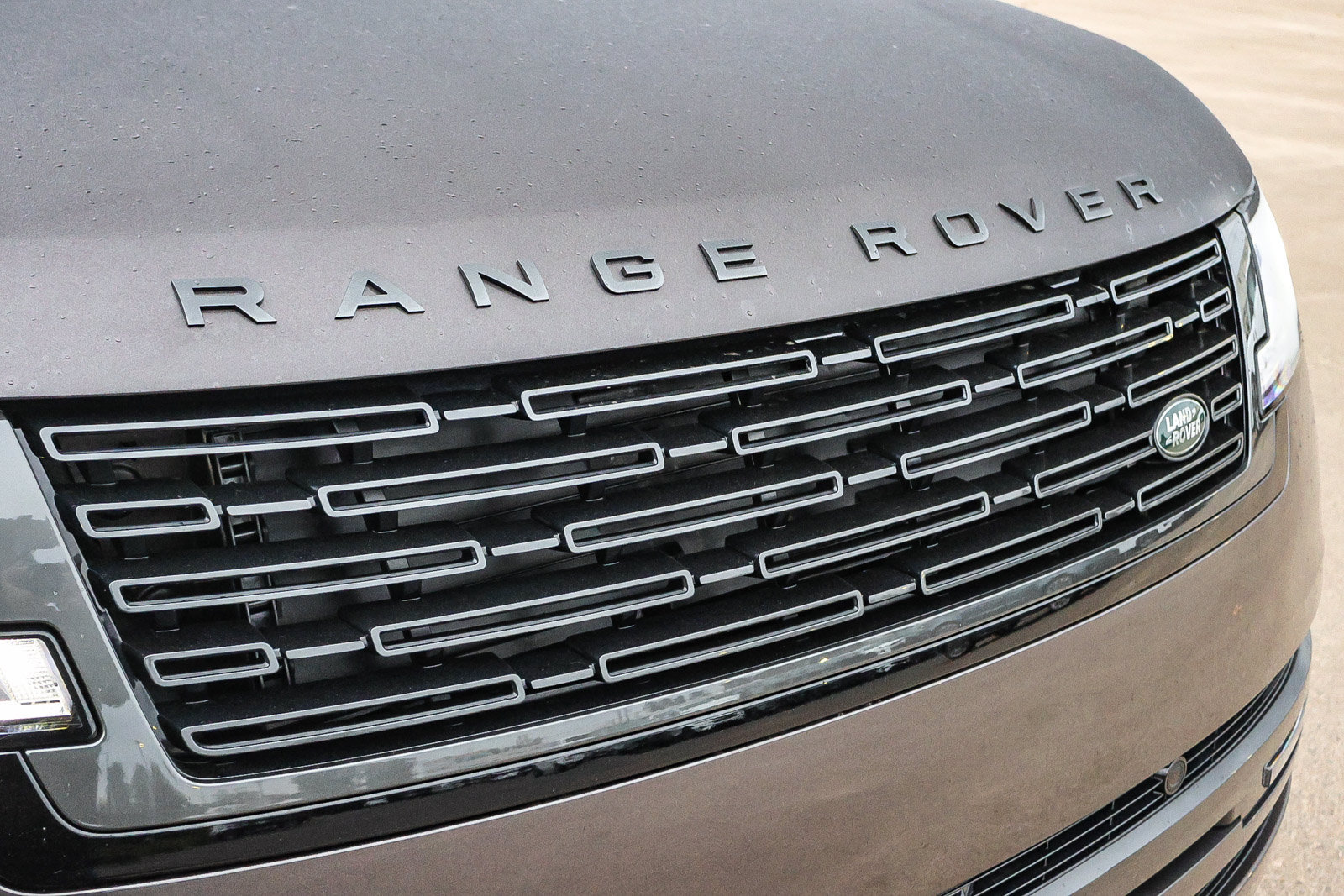 New 2026 Land Rover Range Rover SE AWD/4WD image 16