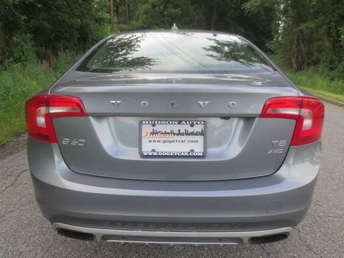 Used 2016 Volvo S60 T5 Cross Country Platinum AWD/4WD image 6