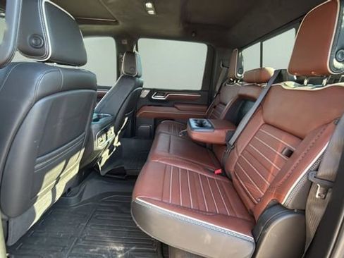 Used 2024 GMC Sierra 2500 Denali Ultimate w/ Max Trailering Package image 20