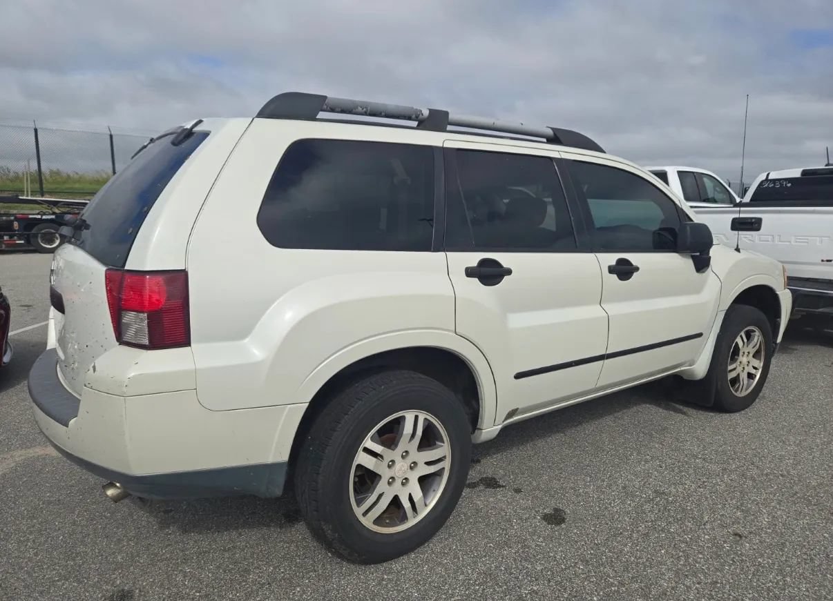 Used 2006 Mitsubishi Endeavor LS FWD image 5
